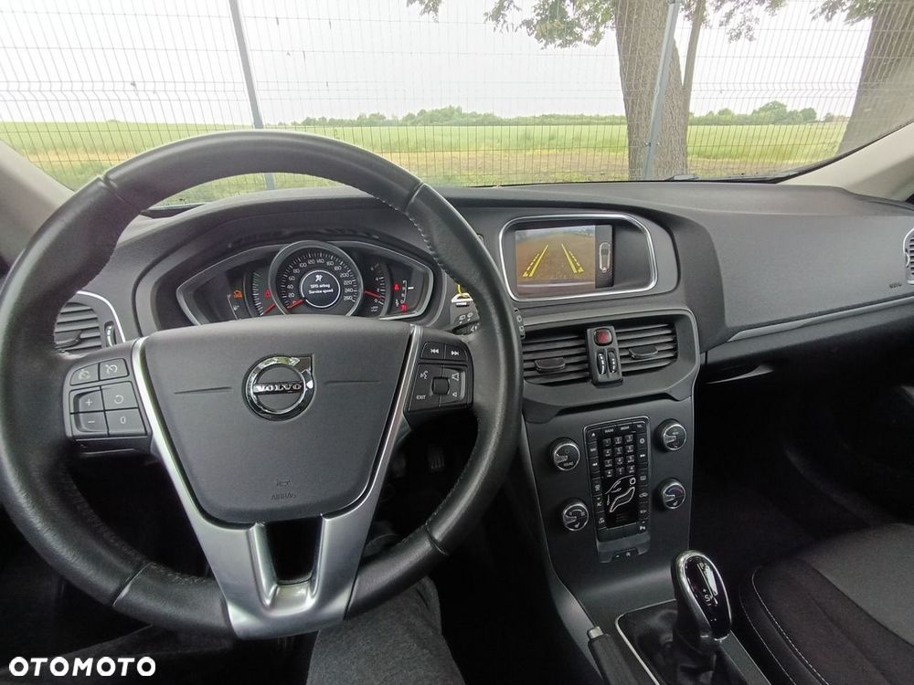 Volvo V40 - 30