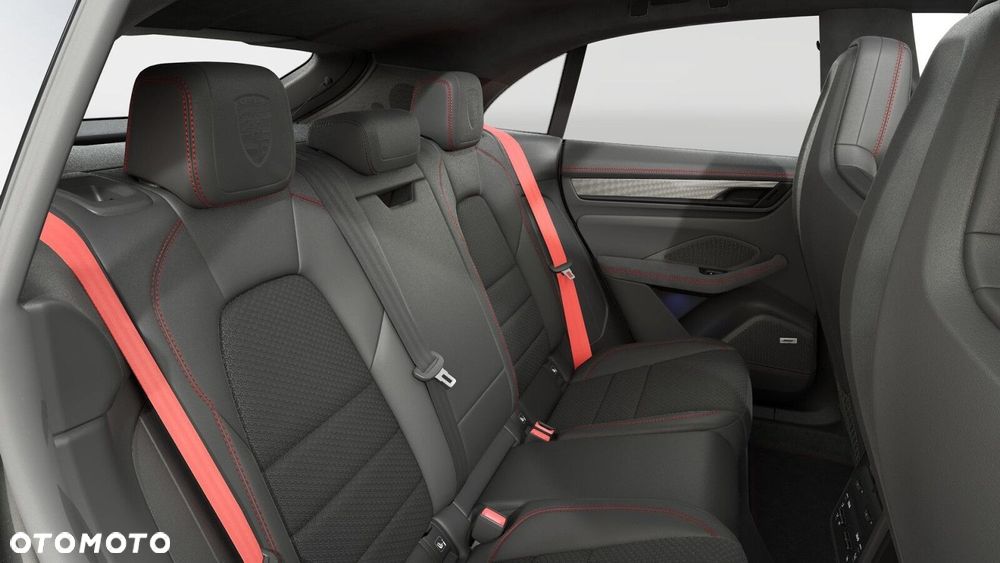 Porsche Macan - 10