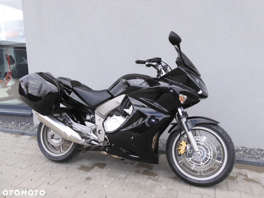 Honda CBF - 3