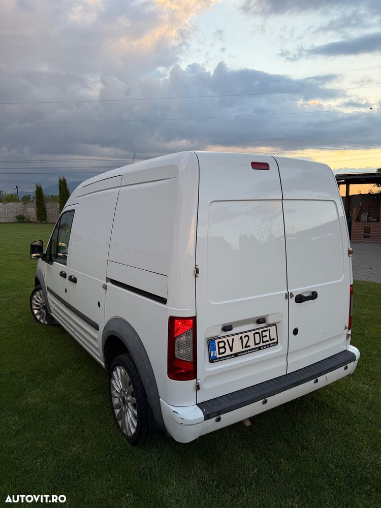 Ford Transit Connect 65 SWB 5 Locuri Ambiente - 4