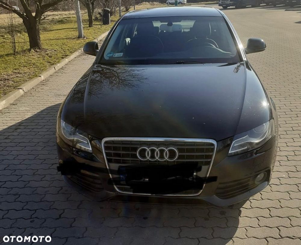 Audi A4 Limousine - 2