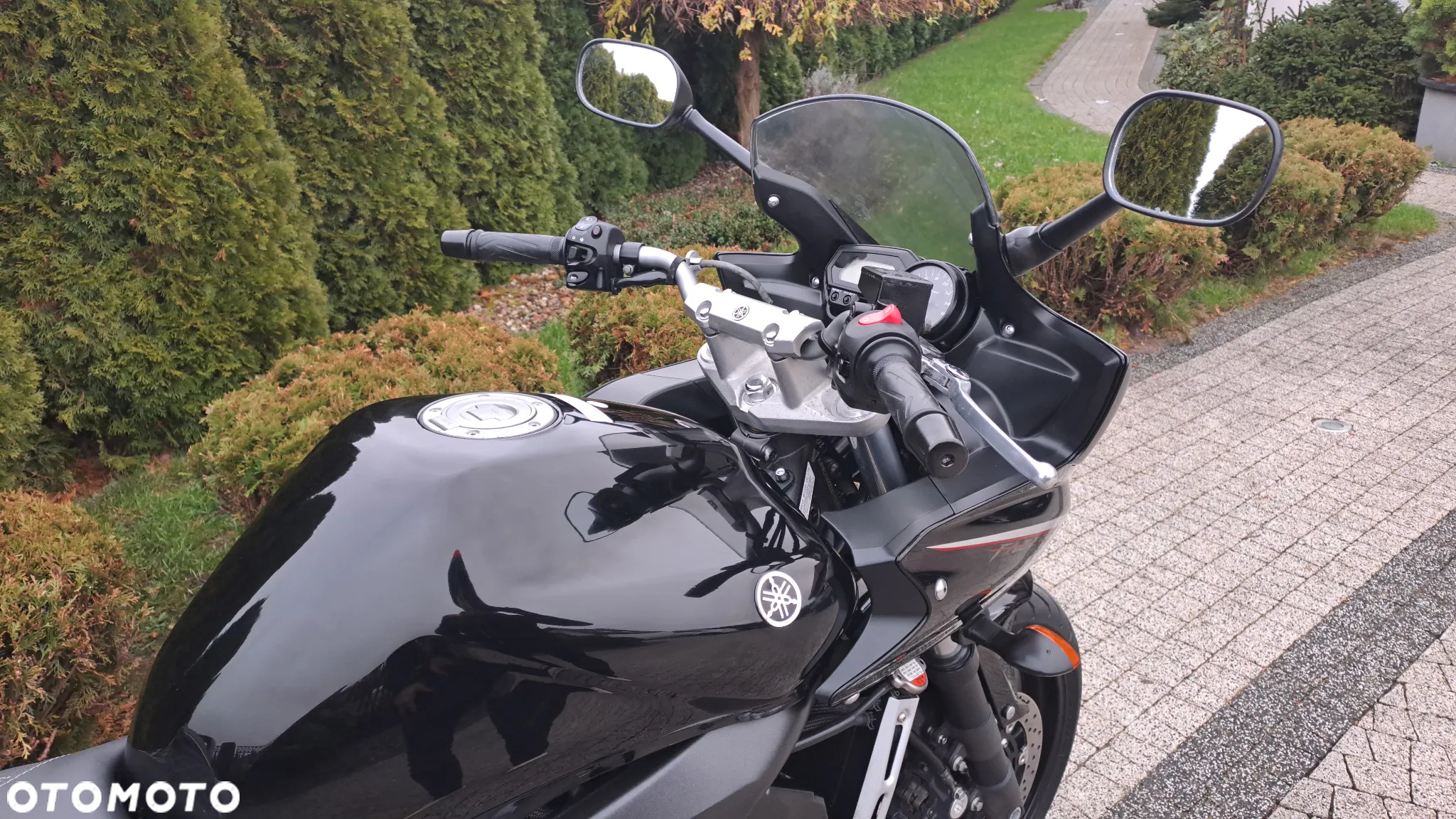 Yamaha FZ - 21