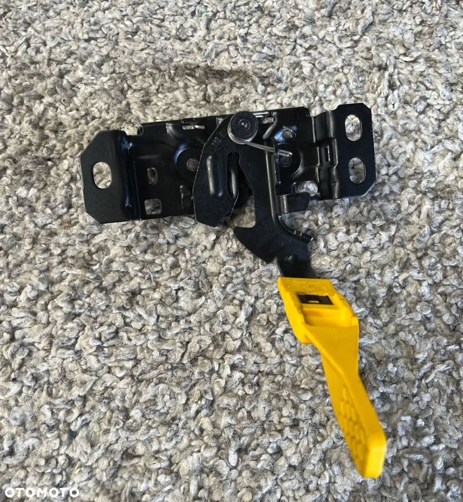 MERCEDES BENZ GLA W247 RYGIEL ZAMEK MASKI A2478800060 - 3