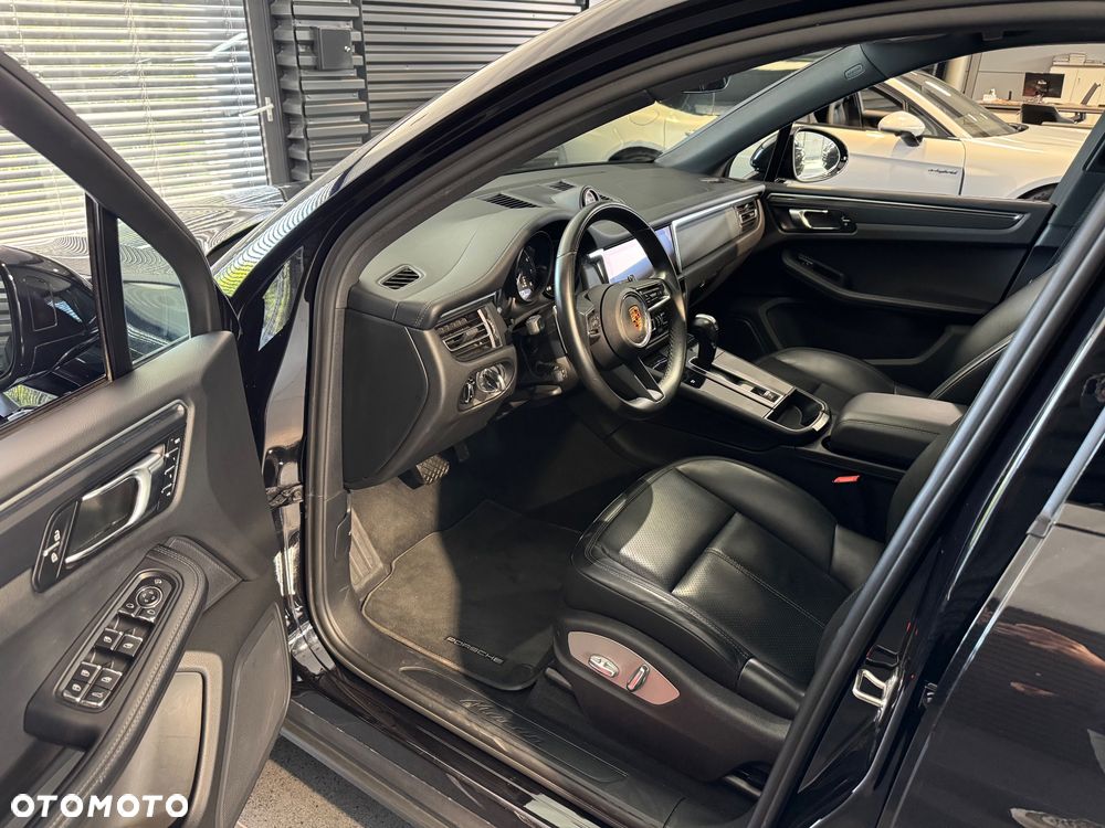 Porsche Macan Standard - 11
