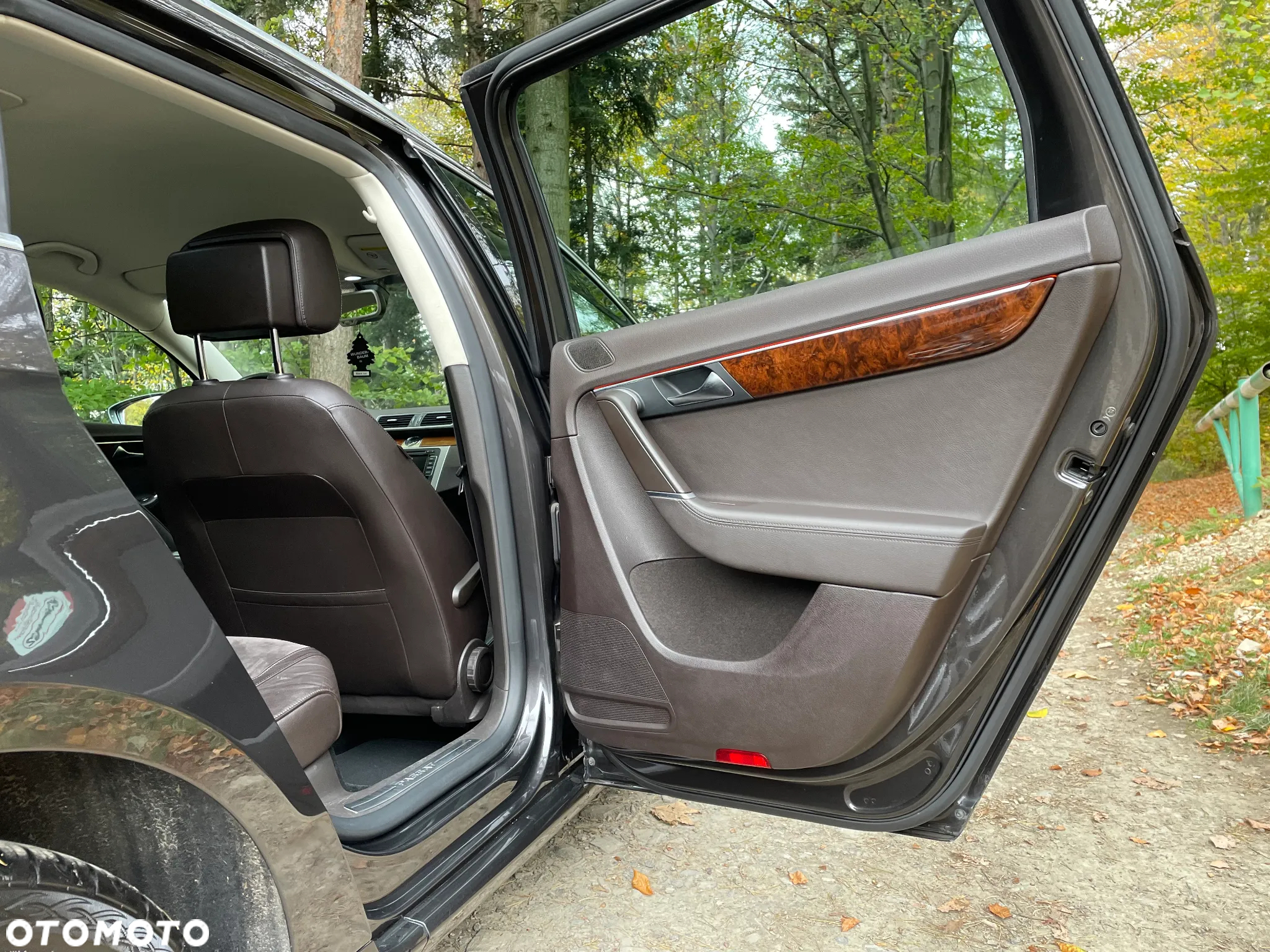 Volkswagen Passat 2.0 TDI Highline DSG - 19