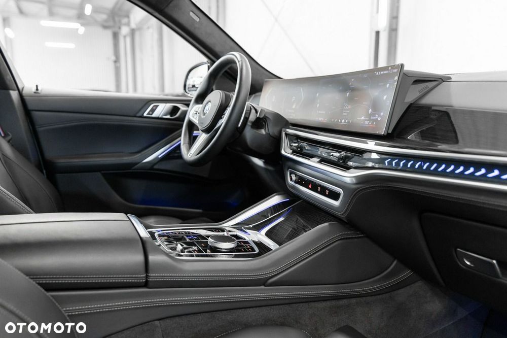 BMW X6 xDrive40i M Sport - 24