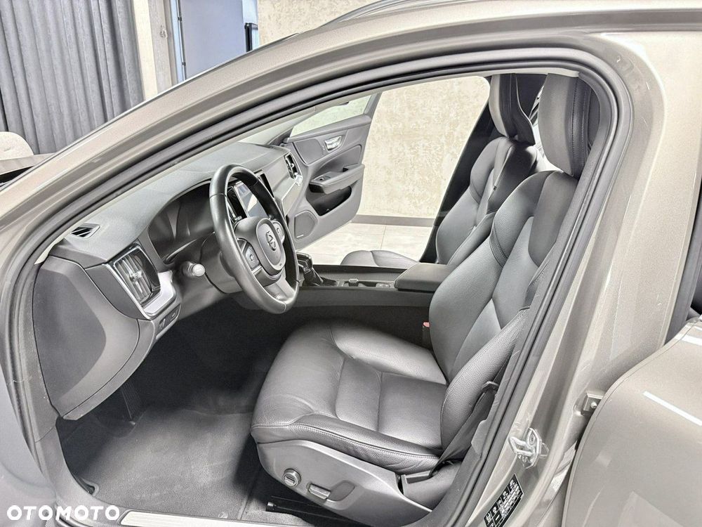 Volvo V60 D3 SCR Inscription - 26