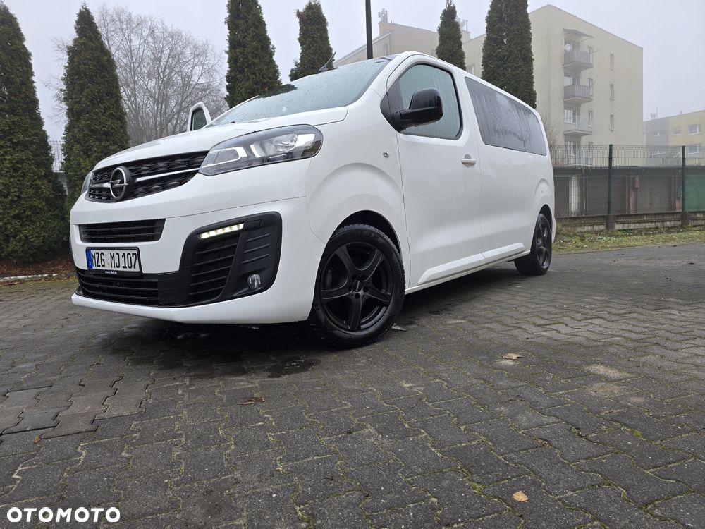 Opel Vivaro - 1