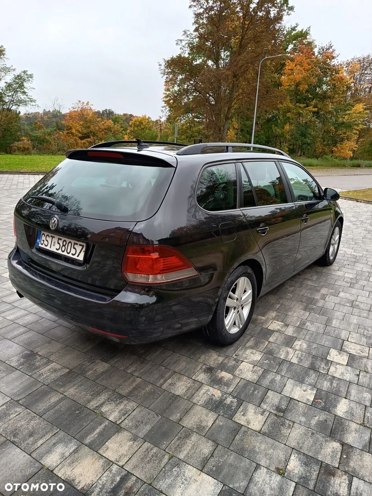 Volkswagen Golf ver-variant-1-6-tdi-dpf-bluemotion-technology-match - 5