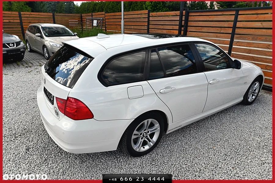 BMW Seria 3 320d DPF Efficient Dynamics Edition Edition Exclusive - 13
