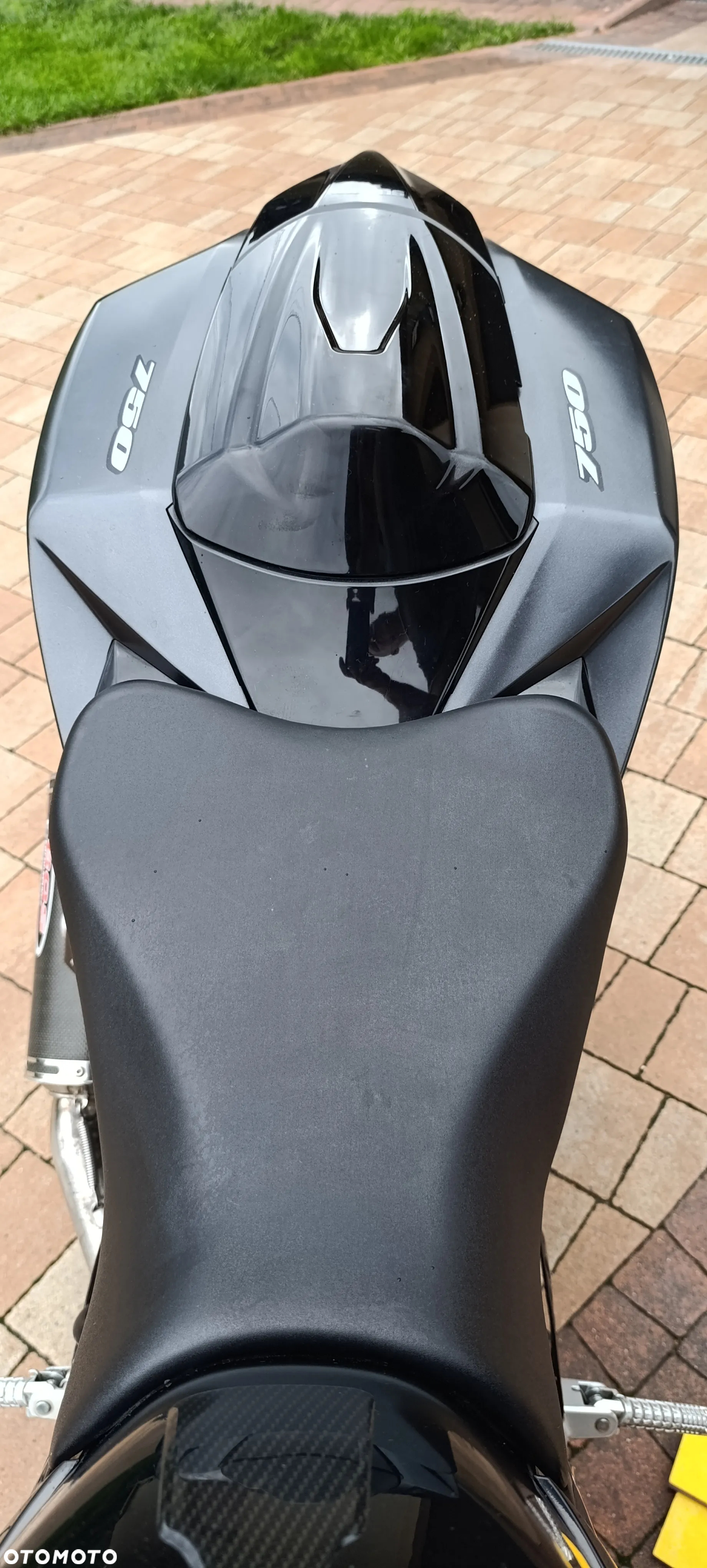 Suzuki GSX-R - 11