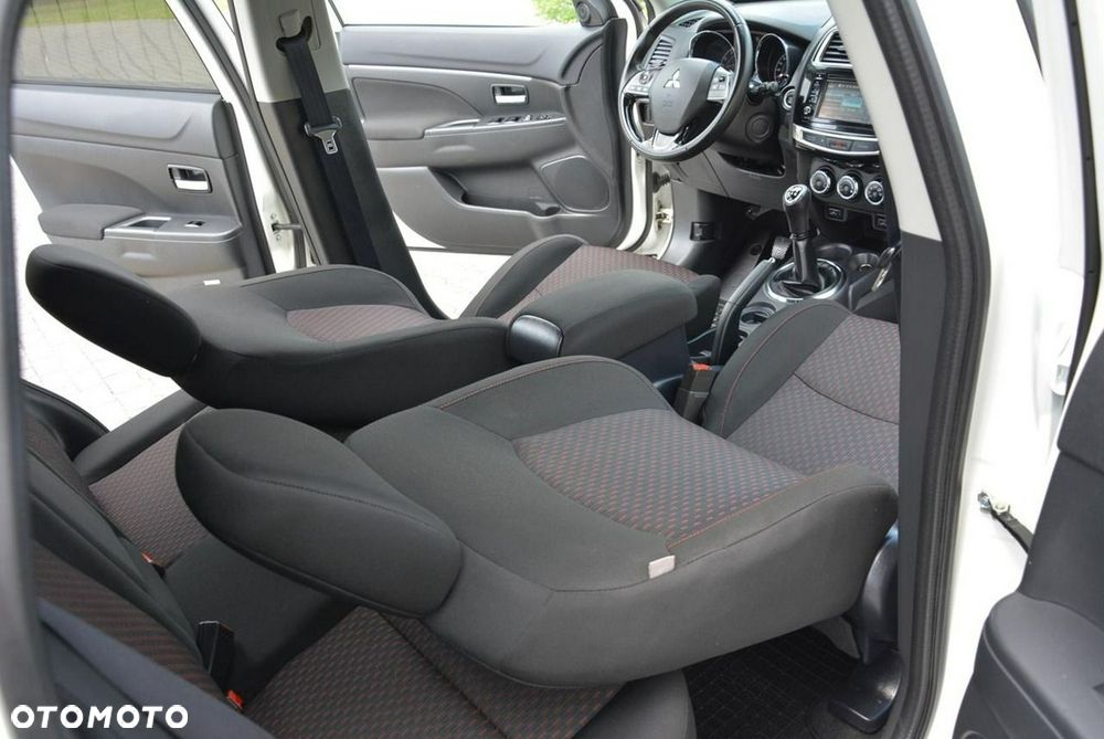 Mitsubishi ASX 1.6 Instyle - 18