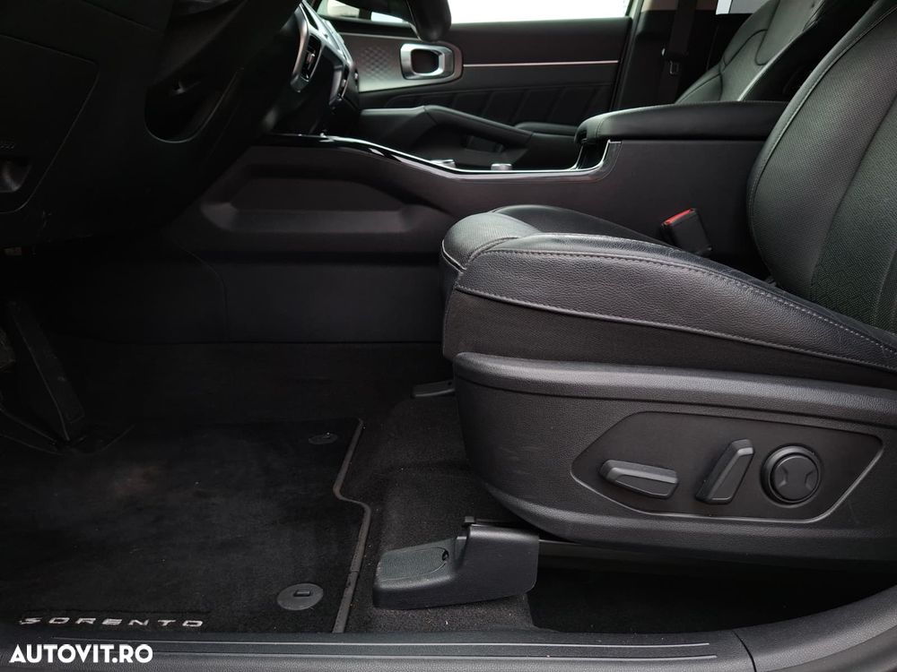 Kia Sorento - 28