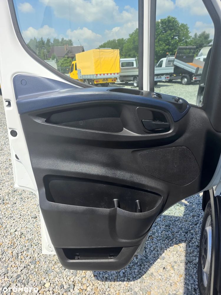 Iveco IVECO 35S18 3.0 HPI 180 KONNA KONTENER 4.2 M KLIMA HIMATIC 8 BIEGÓW WEBASTO DO 3.5 T - 15