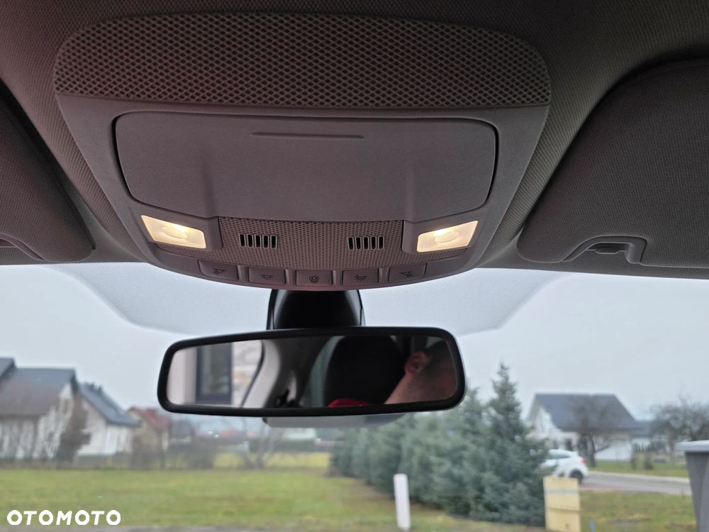 Ford Mondeo 2.0 TDCi STart-Stopp PowerShift-Aut Titanium - 32