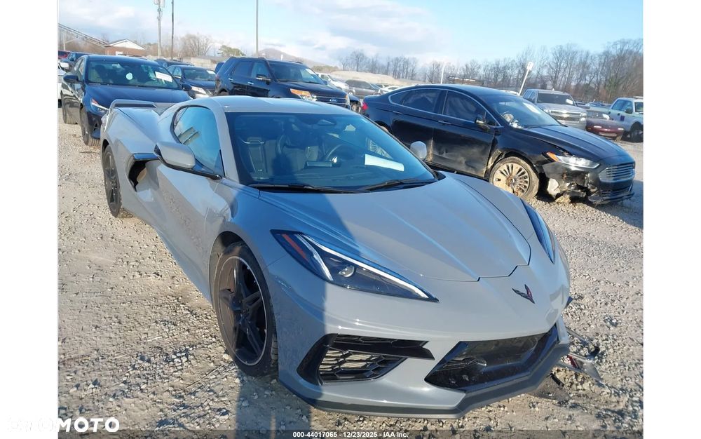 Chevrolet Corvette Stingray 2LT 6.2 V8 Automatik - 2