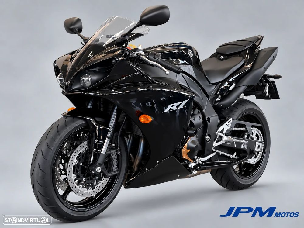 Yamaha YZF R1 - 4