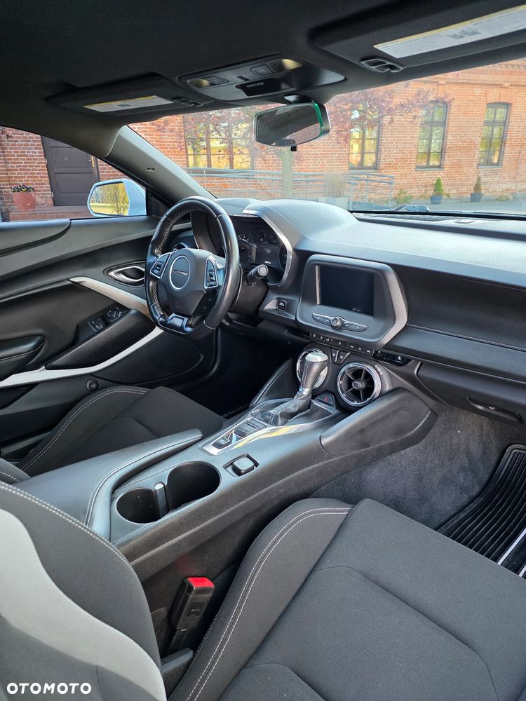 Chevrolet Camaro - 20