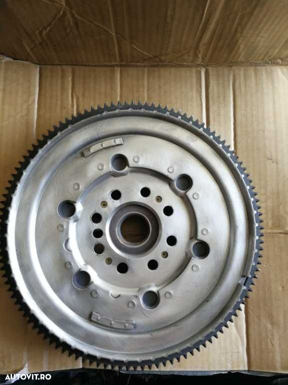 Kit Ambrieaj Volanta / Placa / Disc Ford Transit 2.2 euro 5 6 trepte - 2