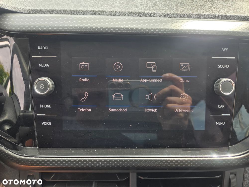 Volkswagen T-Cross - 10