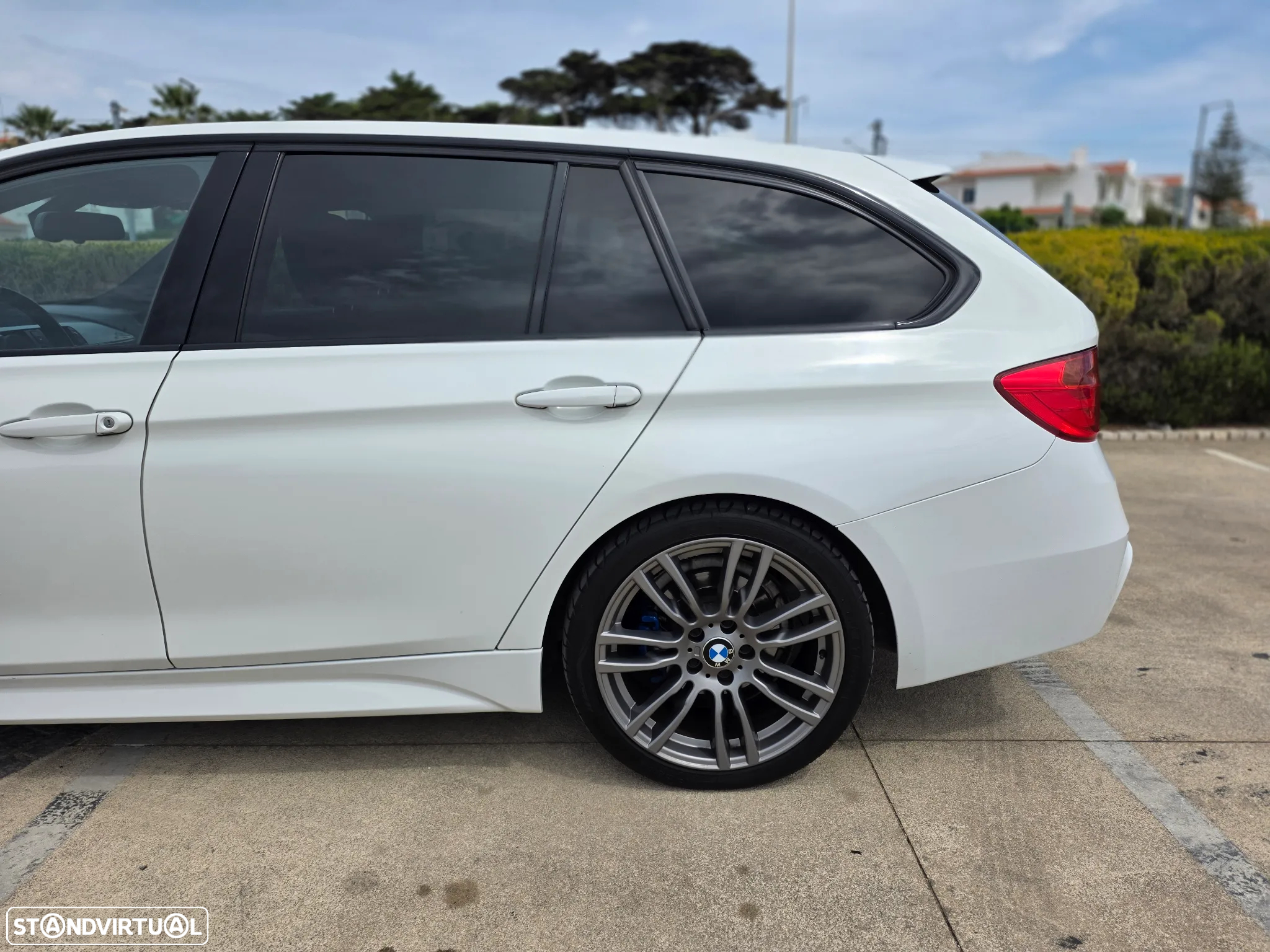 BMW 320 d Touring Auto Pack M - 8