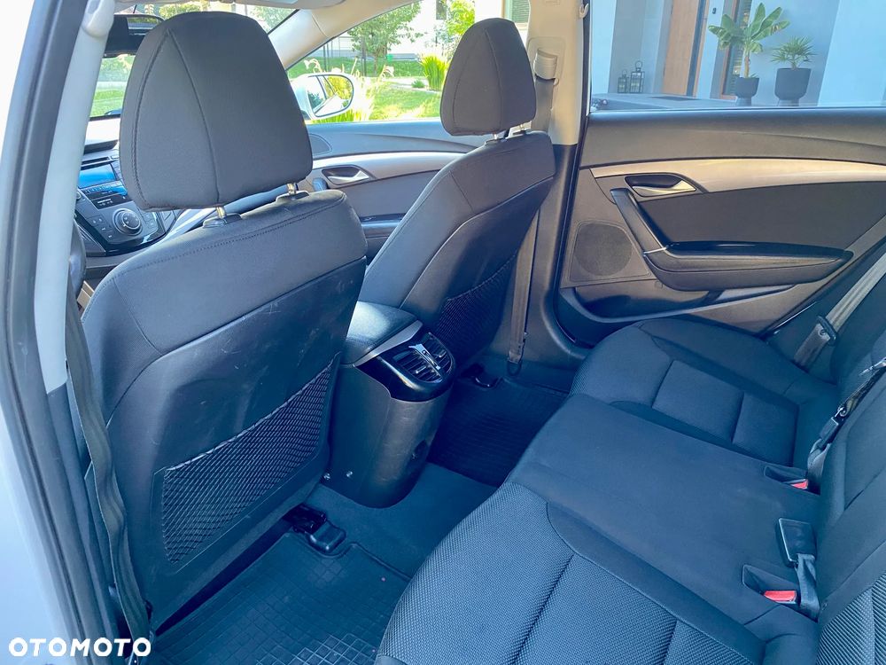 Hyundai i40 1.6 GDI Classic - 25