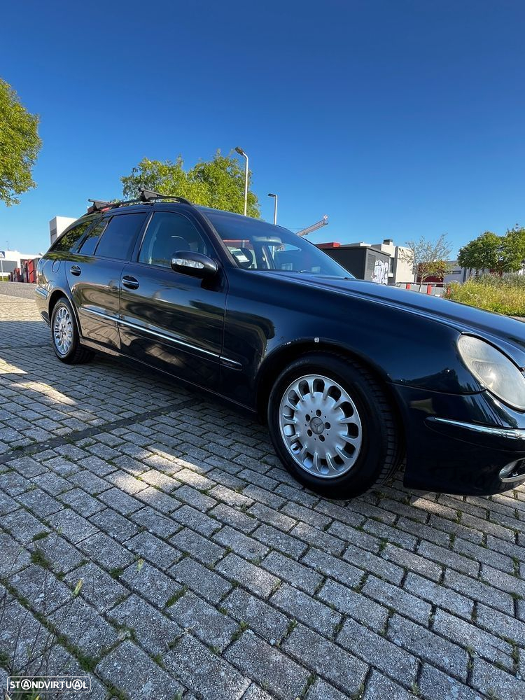 Mercedes-Benz 220 - 11