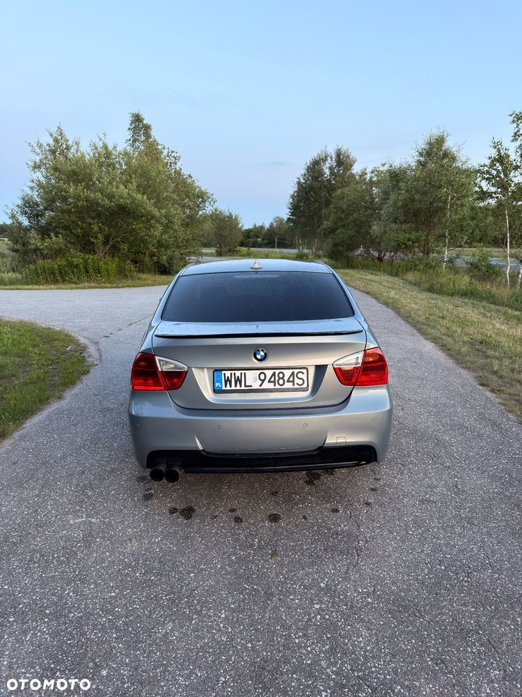 BMW Seria 3 325i - 6