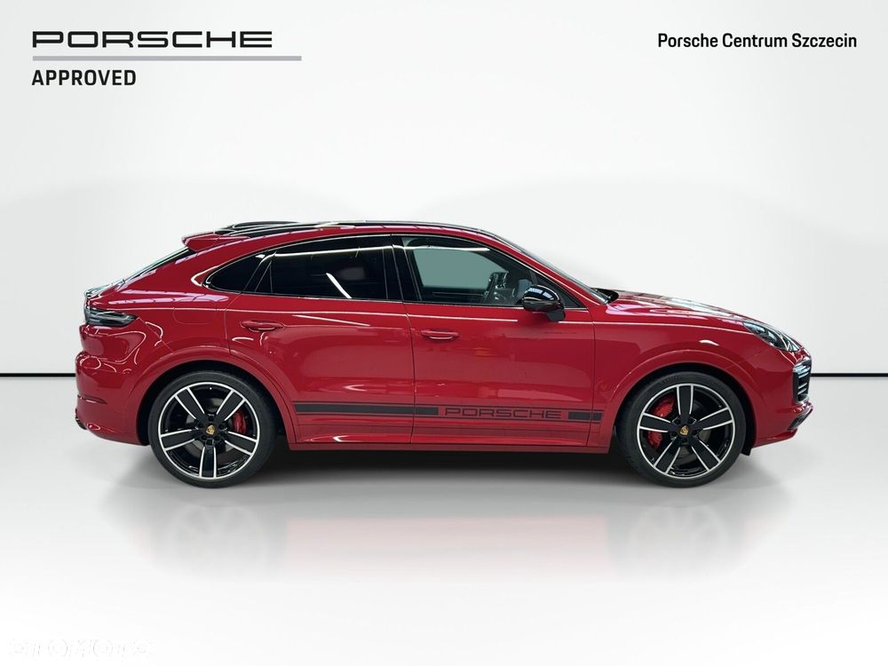 Porsche Cayenne GTS - 6