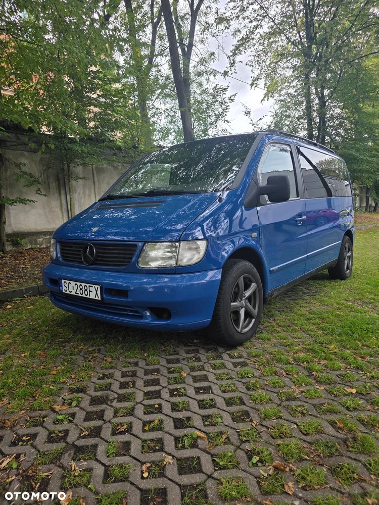 Mercedes-Benz Klasa V - 1