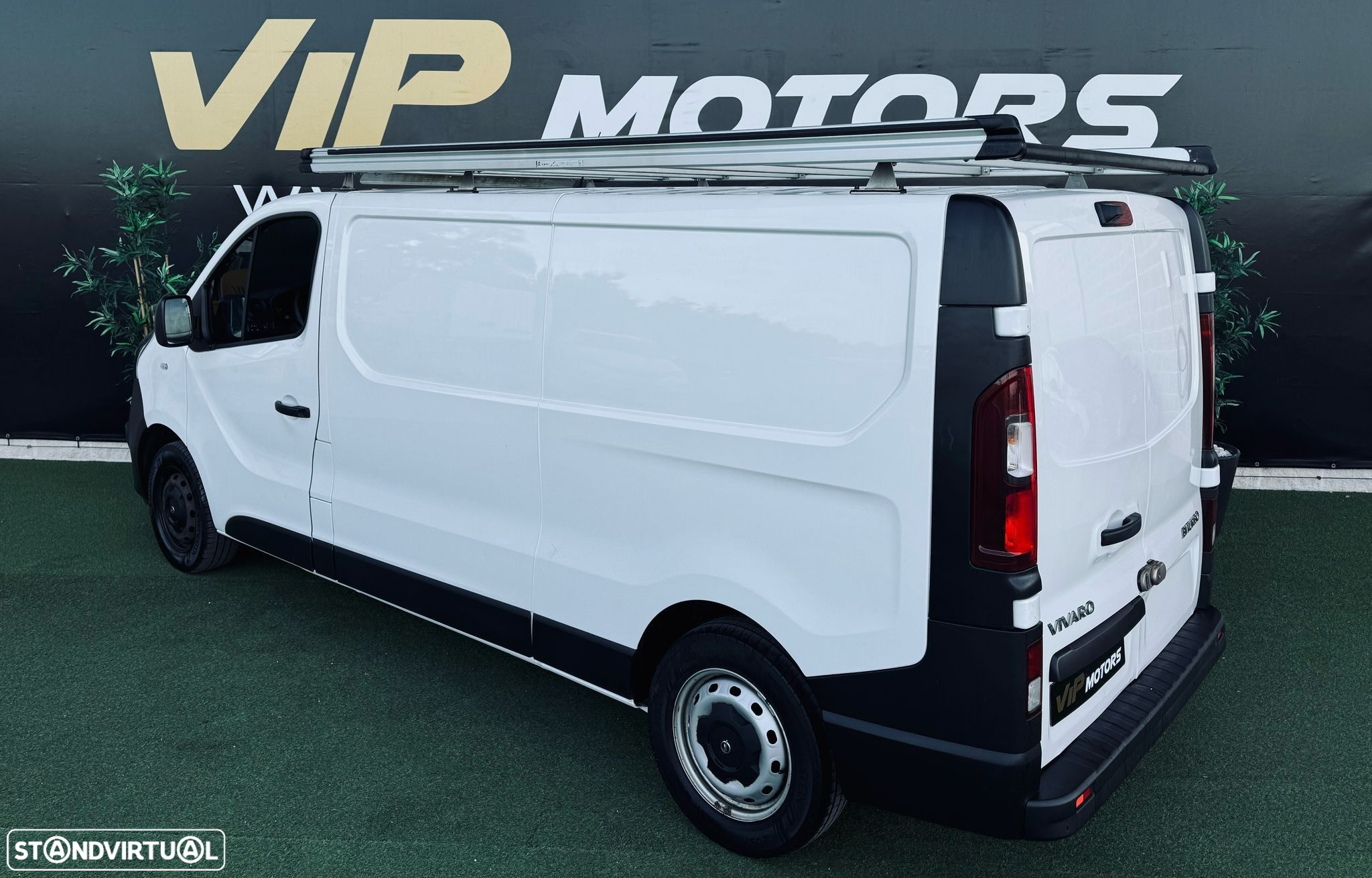 Opel Vivaro - 6