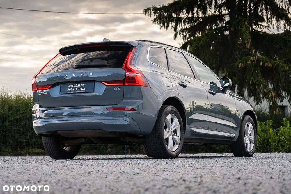 Volvo XC 60 B4 D Geartronic Momentum Pro - 12