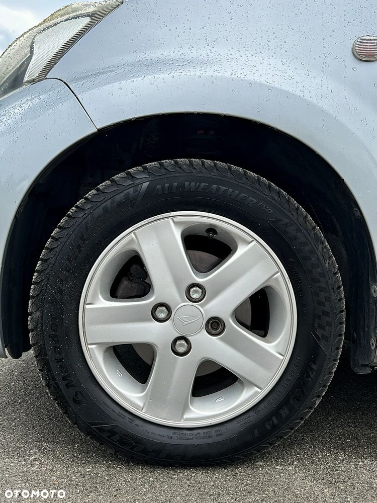 Daihatsu Sirion 1.0 CooLine - 21