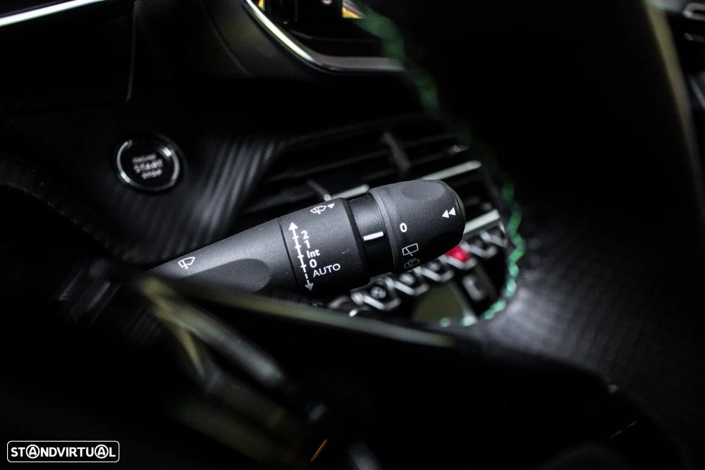 Peugeot e-2008 GT - 17