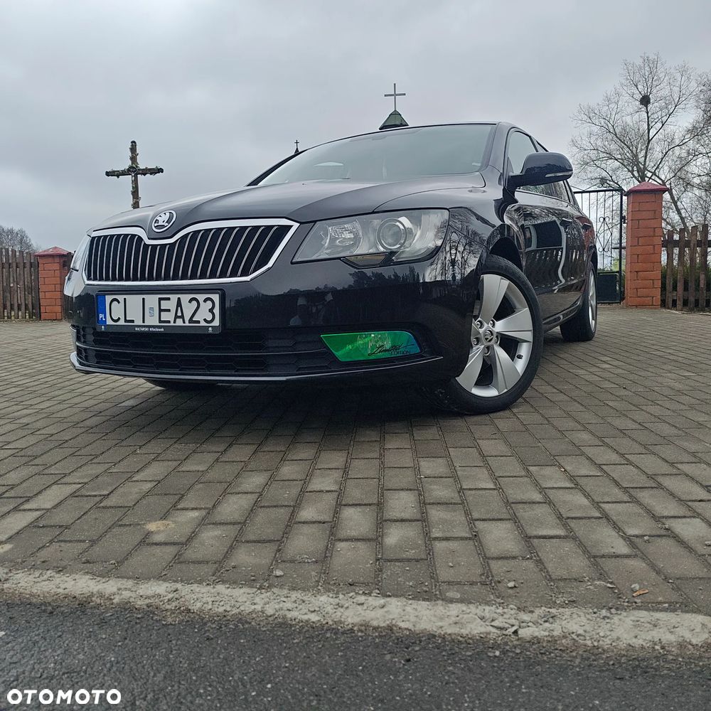 Skoda Superb 1.6 TDI Active - 8