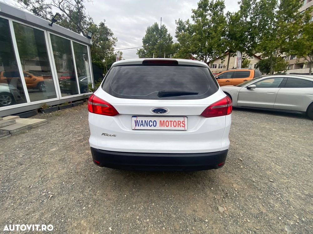Ford Focus 1.5 TDCi Trend - 6