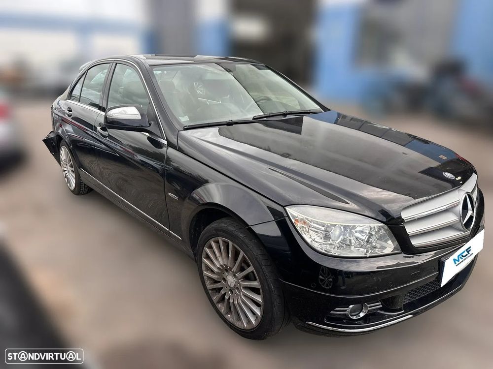 MERCEDES-BENZ Classe C Sedan (W204) C 220 CDI 2.2 Diesel 170 cv  125 kW 2007 - 2008 OM 646.811 para peças - 2
