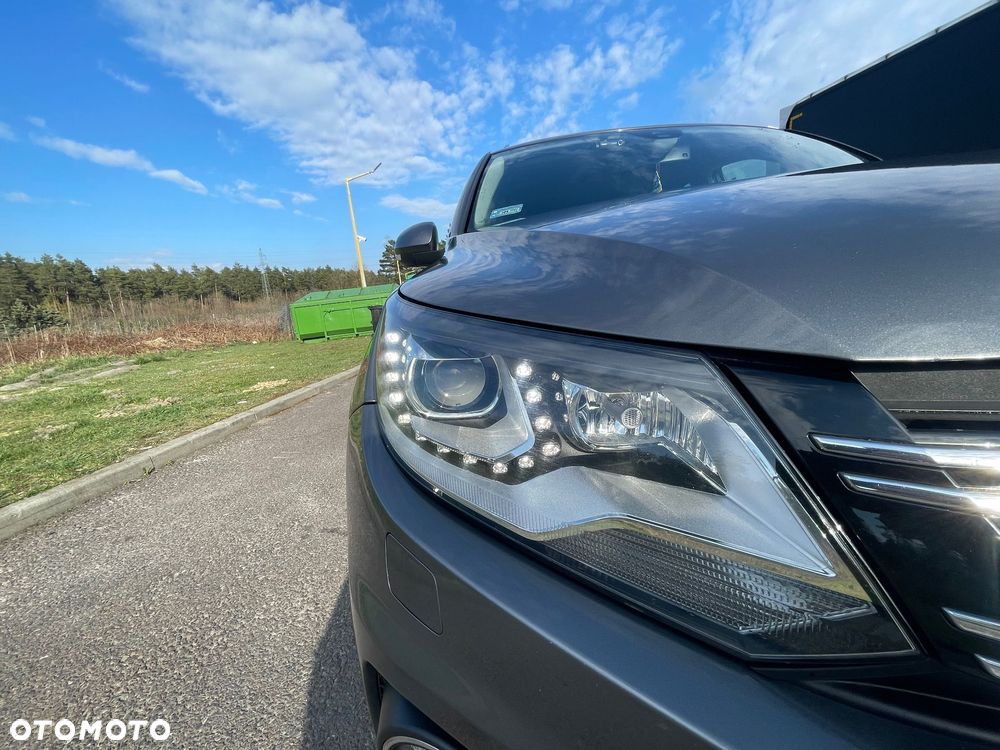 Volkswagen Tiguan - 15
