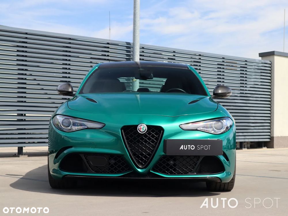 Alfa Romeo Giulia 2.9 Bi Turbo V6 Quadrifoglio - 9