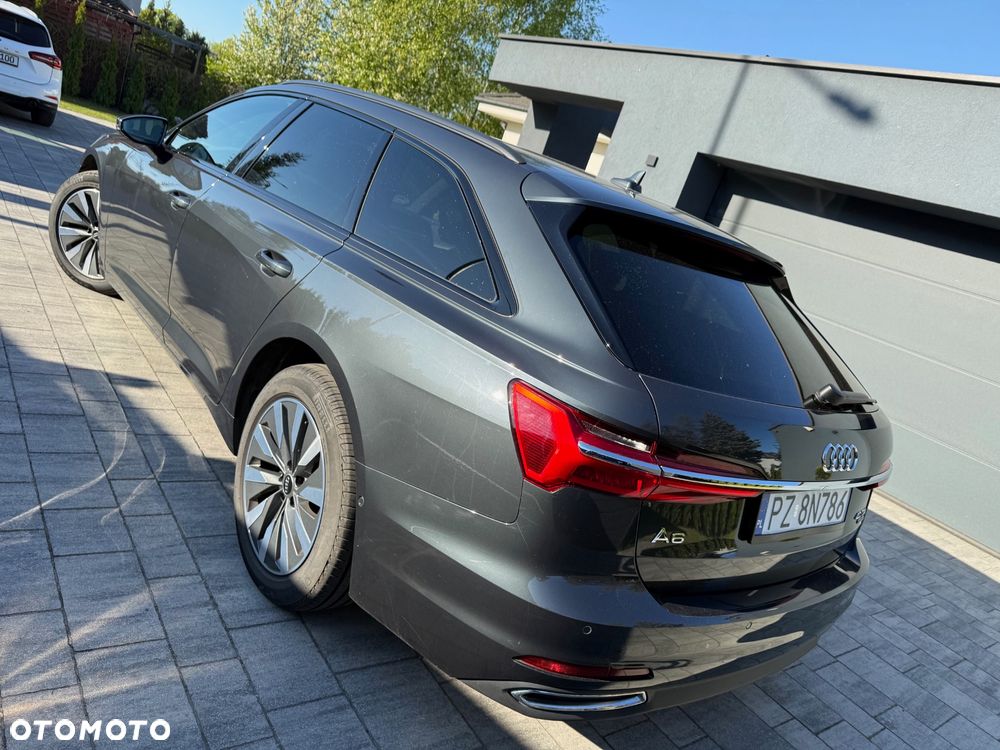 Audi A6 Avant 40 TDI quattro S tronic design - 3