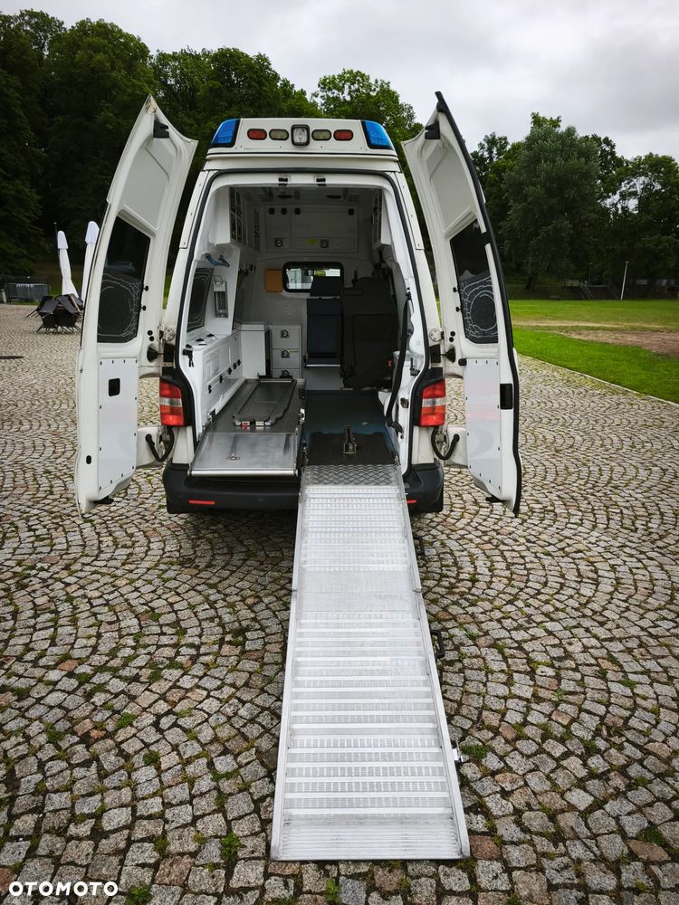 Volkswagen T5 2.5tdi 4x4 4-motion Klima Ambulans Karetka Inwalida TOP TOP - 10