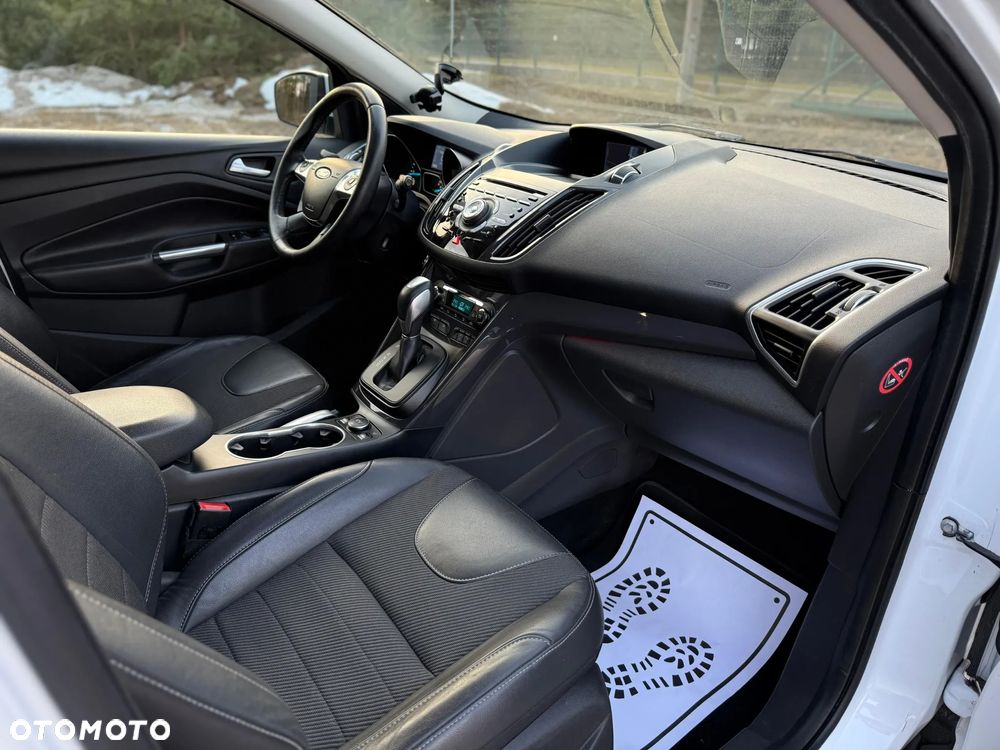 Ford Kuga 2.0 TDCi 4x4 Titanium - 20