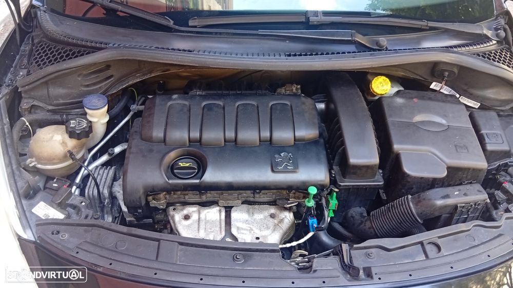 Peugeot 207 1.4 16V Trendy - 17