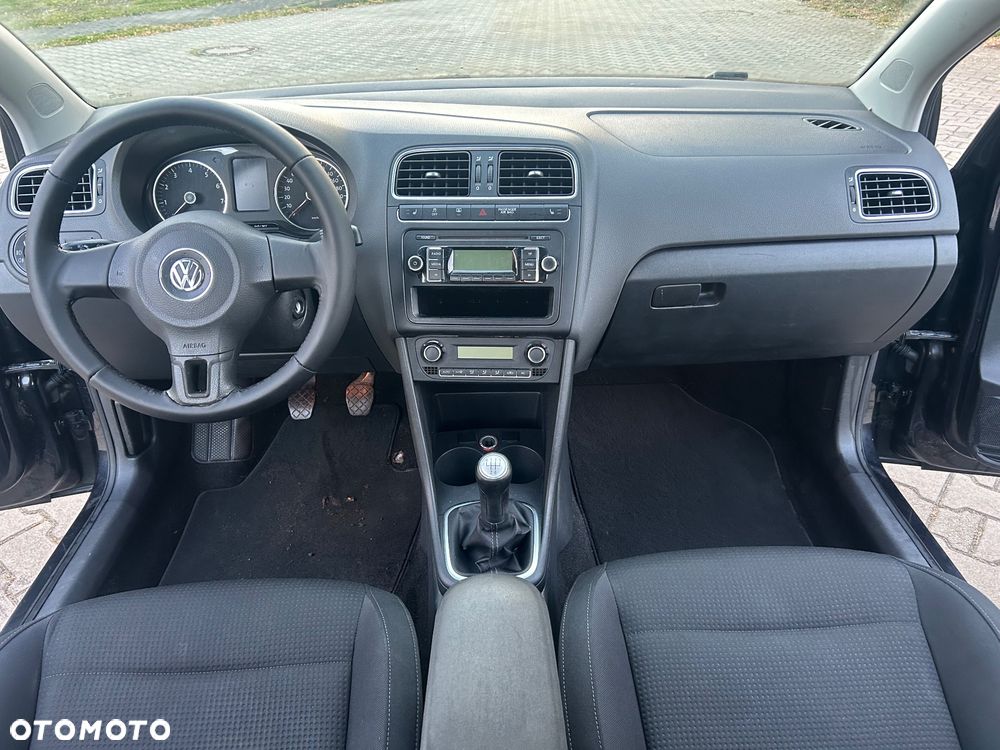 Volkswagen Polo - 18