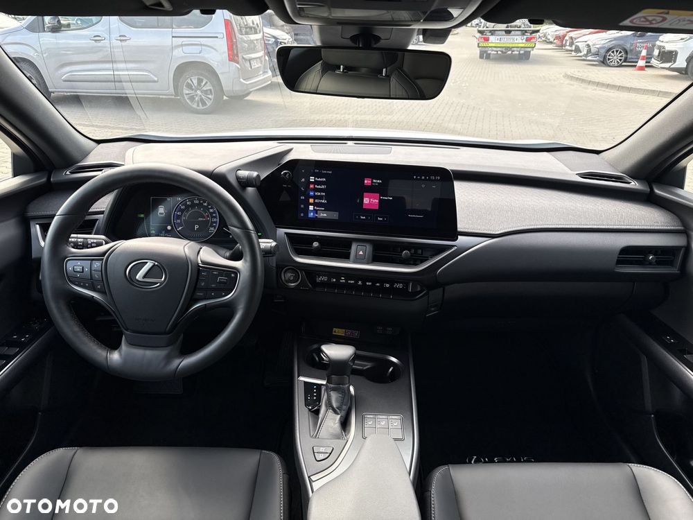 Lexus UX 250h GPF F Sport Design+ 2WD - 11