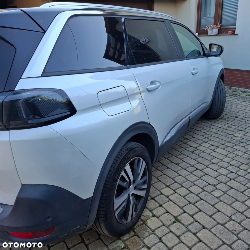 Peugeot 5008 - 15