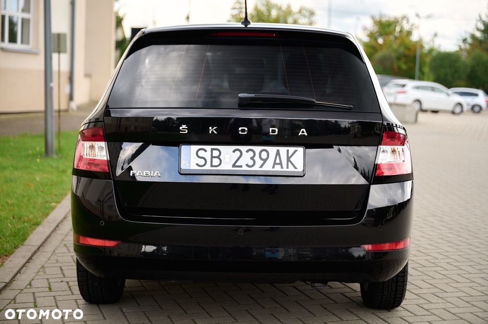 Skoda Fabia 1.0 TSI Ambition - 11