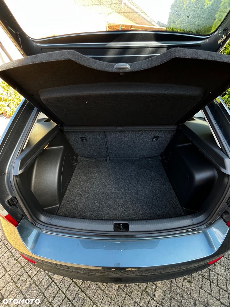 Skoda RAPID 1.2 TSI Ambition - 7