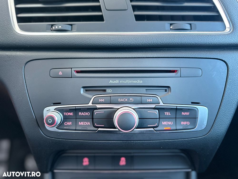 Audi Q3 2.0 TFSI Quattro - 24