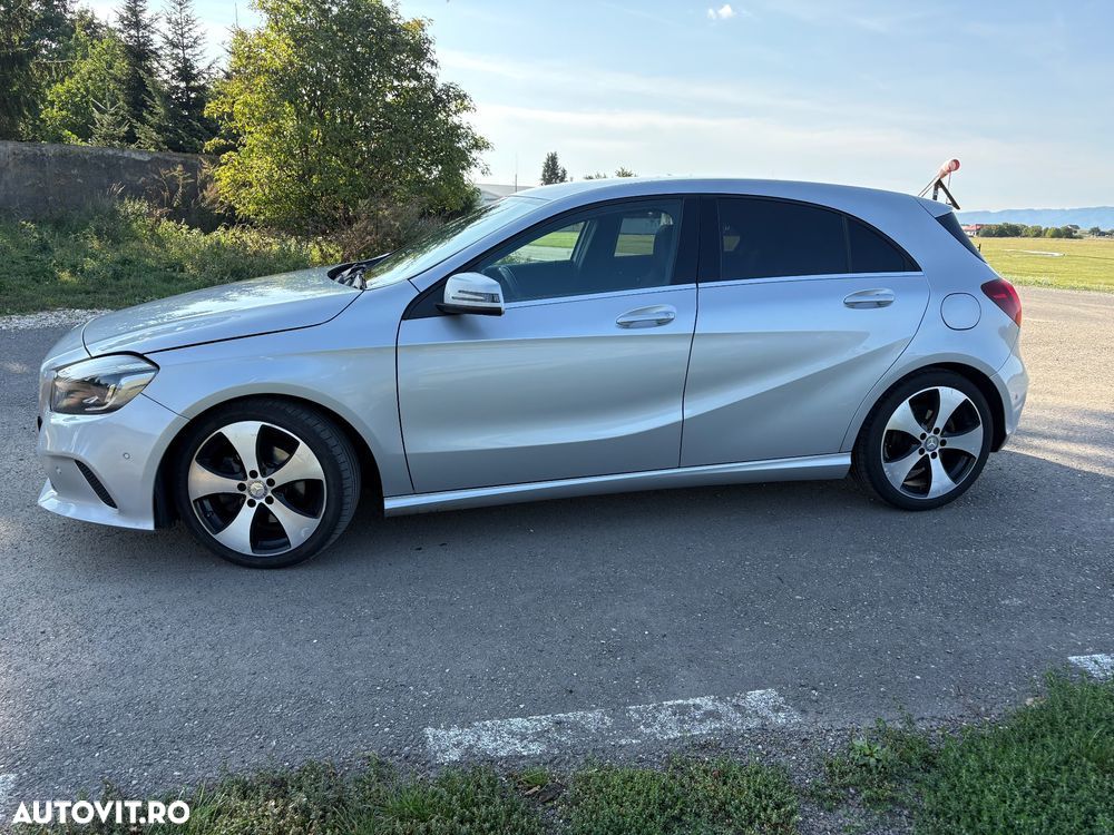 Mercedes-Benz A - 16